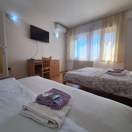 Hotel Konaciste Trstenik Eksteriør bilde
